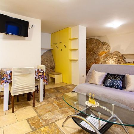 Room M Cres Dış mekan fotoğraf